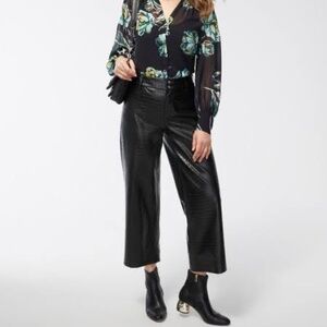 Chico’s Faux Leather Alligator Print Black Cropped Pants